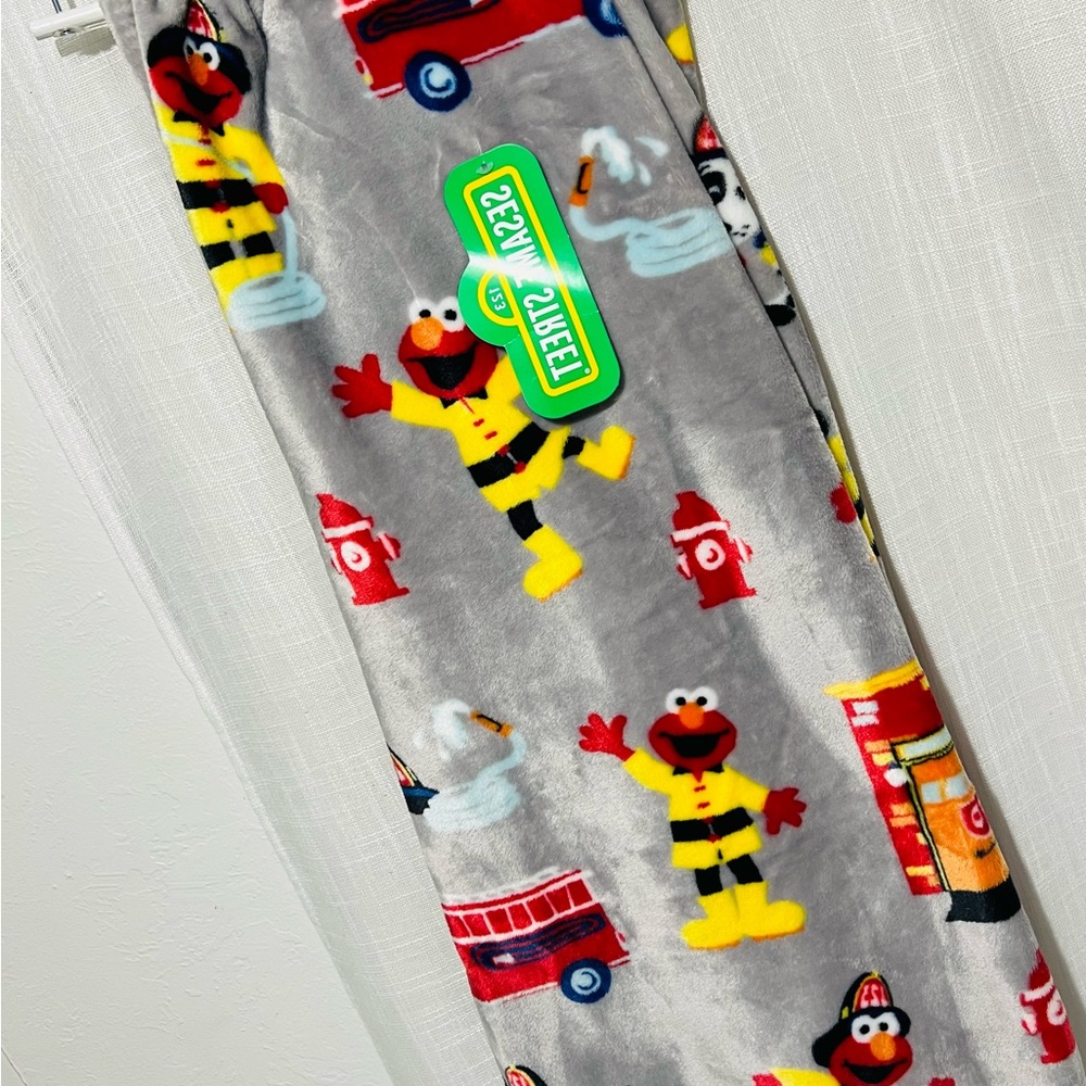 Sesame Street Gray Pajama Bottoms with Elmo and Firefighter Theme